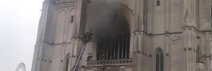 El grave incendio en la catedral de Nantes nos debe hacer reflexionar sobre las medidas de seguridad contra incendios en templos históricos